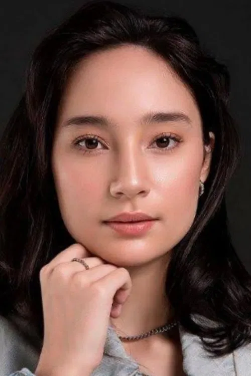 Tatjana Saphira: Aktris Muda Berbakat Indonesia